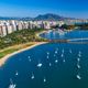 o livro fotográfico “Baía das Tartarugas: Riqueza marinha na Capital do Espírito Santo”