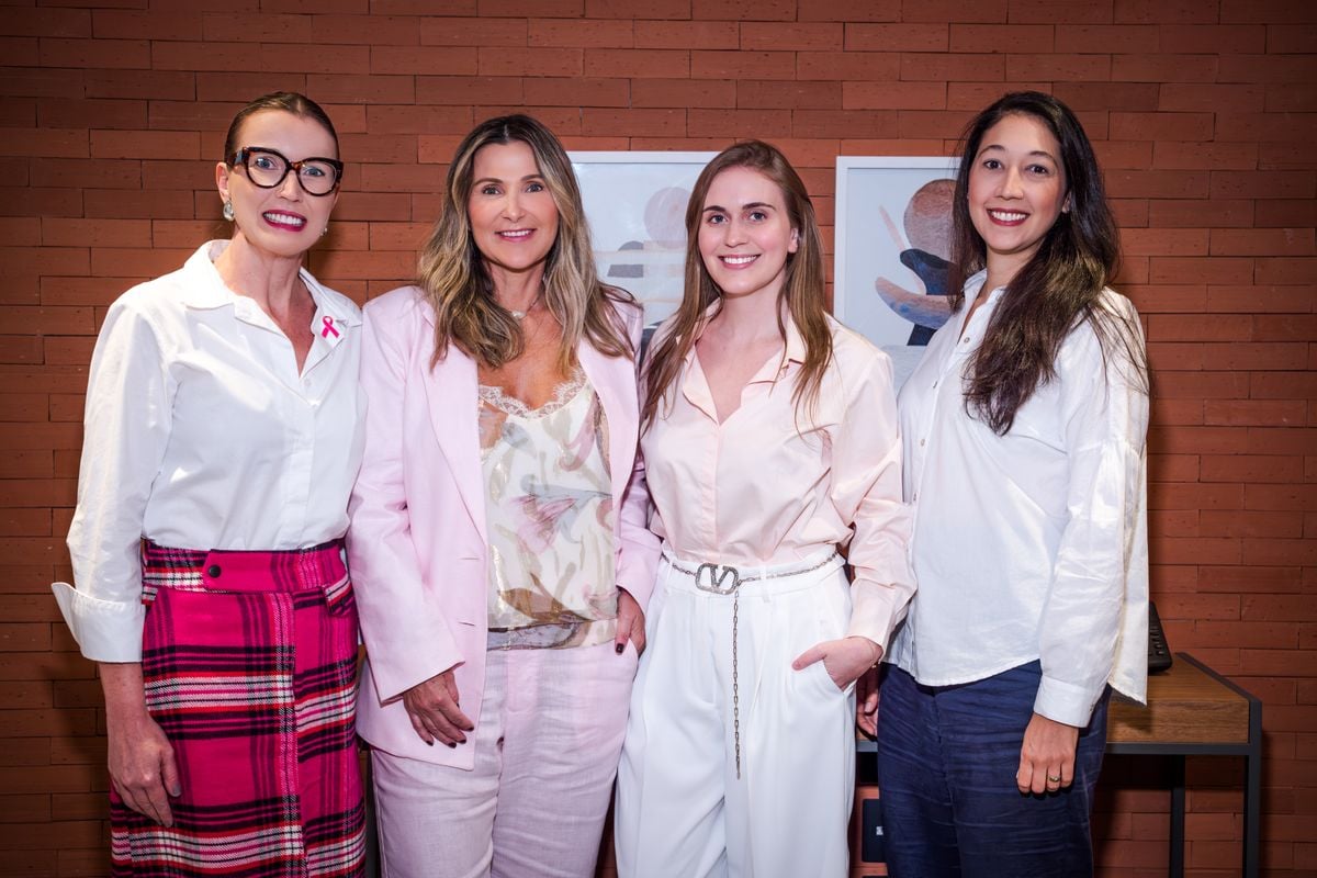 Alda Libardi, Renata Pimentel, Lorena Varejão e Raísa Sant'anna 