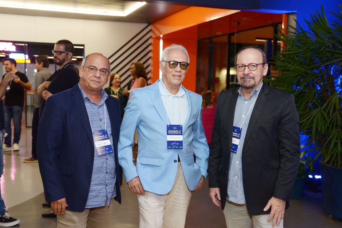 Luiz Coutinho, 1º vice-presidente do Sistema Fecomércio-ES – Sesc e Senac, José Carlos Bergamin, 3º vice-presidente, e Idalberto Moro, presidente da Federação