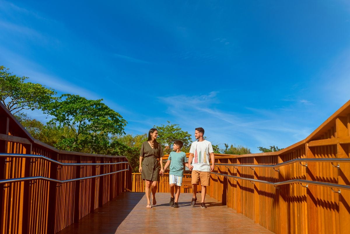 Parque Costeiro tem trilha ecológica, mirante, anfiteatro, terraço, jardim sensorial, entre outros ambientes