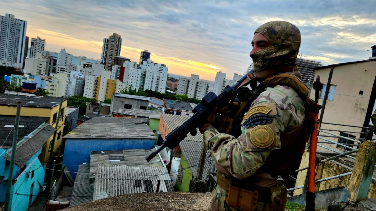 Polícia realiza operação na região do Morro da Garrada na manhã desta sexta (25) por Divulgação Sesp