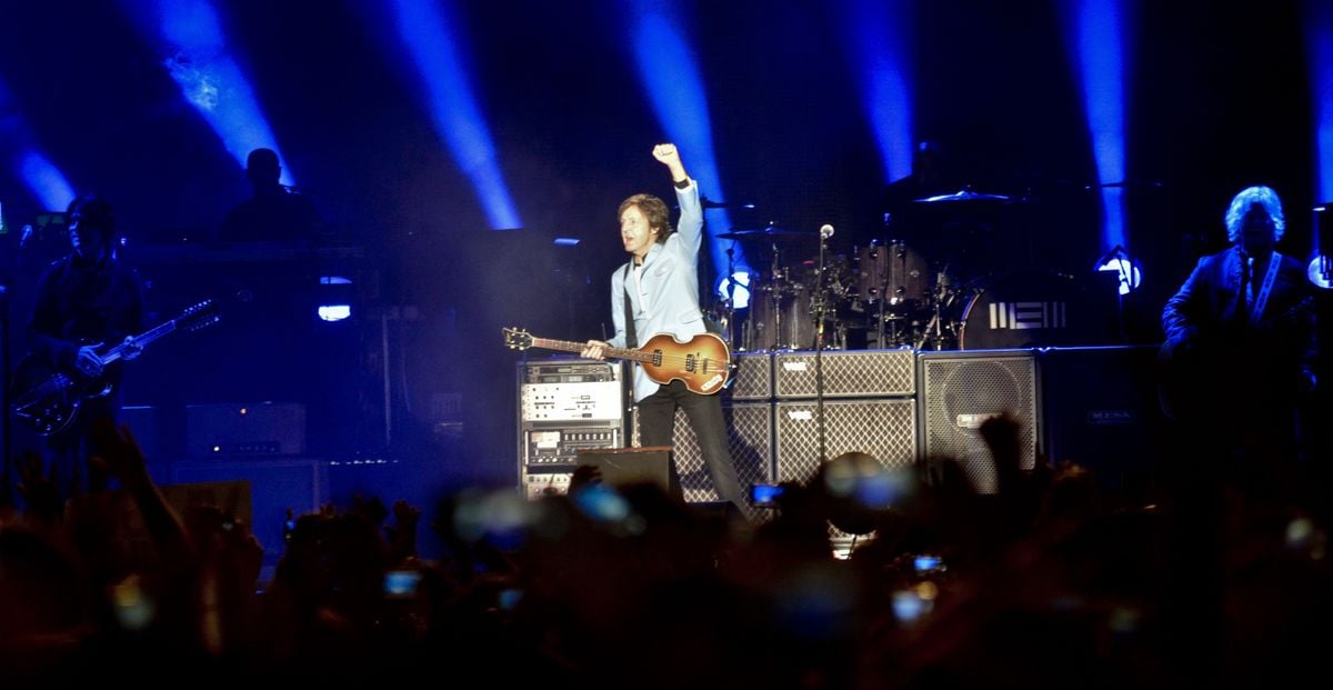 Show de Paul McCartney no estádio Kleber Andrade