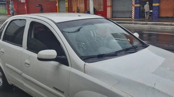 Carro em que as Vítimas tentaram se abrigar