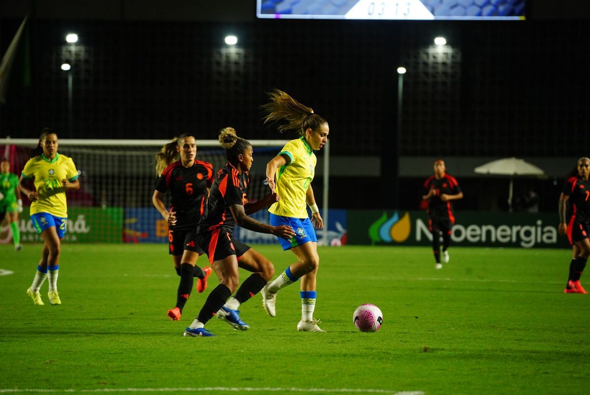 Brasil vence a Colômbia no segundo amistoso no Kleber Andrade por Vitor Jubini