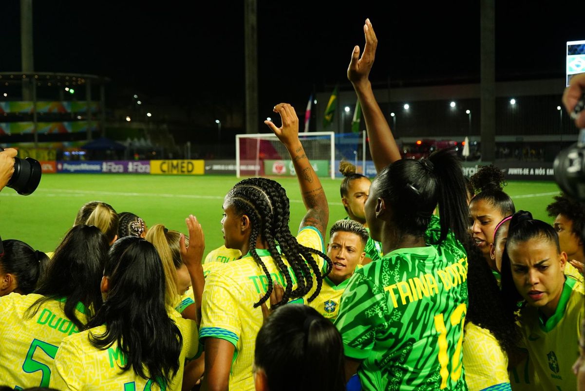 Brasil vence a Colômbia no segundo amistoso no Kleber Andrade por Vitor Jubini