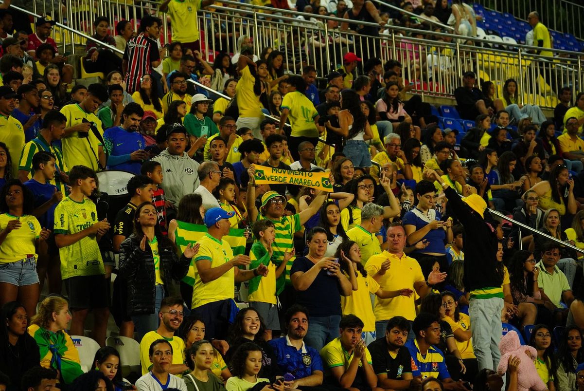 Brasil vence a Colômbia no segundo amistoso no Kleber Andrade por Vitor Jubini