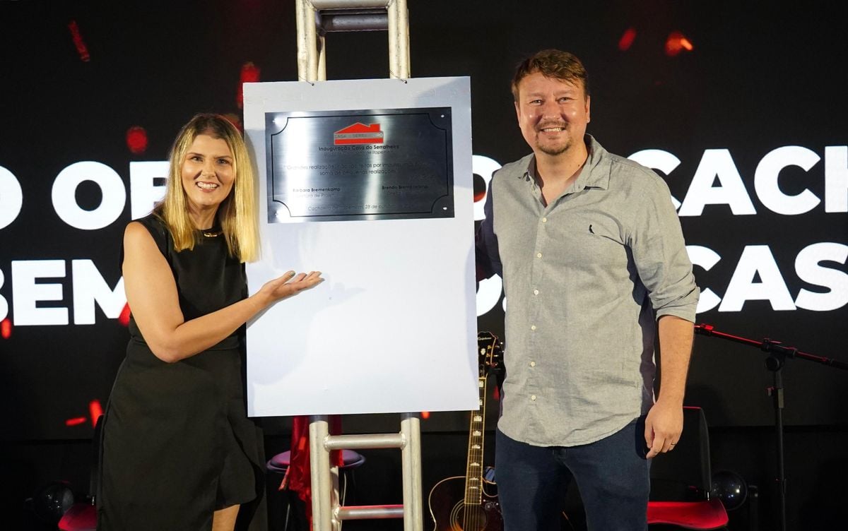 Os irmãos e sócios,  Bárbara e Brendo  Bremenkamp, inauguram mais uma loja da Casa do Serralheiro no Espírito Santo. Em  Cachoeiro de Itapemirim.