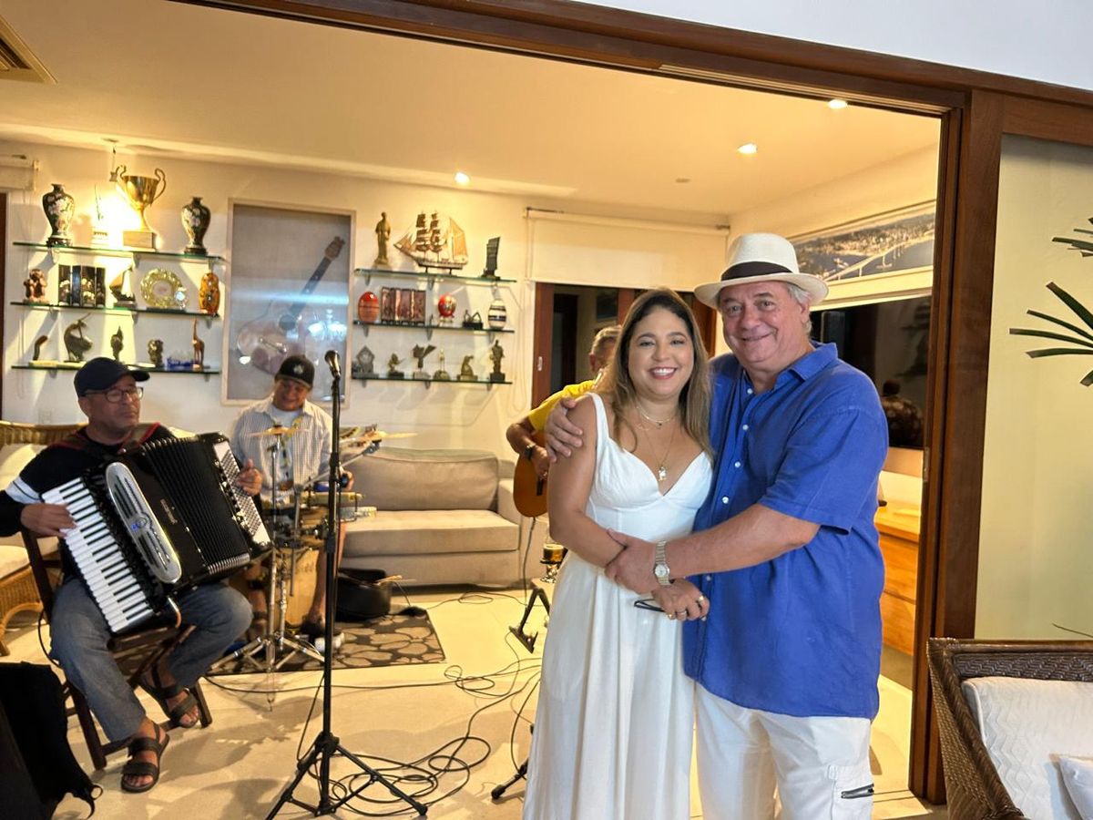 Roberta Furtado e Luiz Paulo Vellozo Lucas