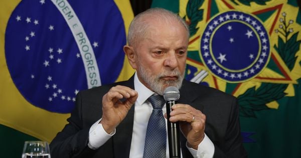 Presidente afirmou, nesta quinta-feira (31), que Comando Vermelho e PCC estão "em quase todos os Estados, disputando eleições, elegendo vereador, e quem sabe indicando pessoas para ocupar cargos importantes nas instituições brasileiras"