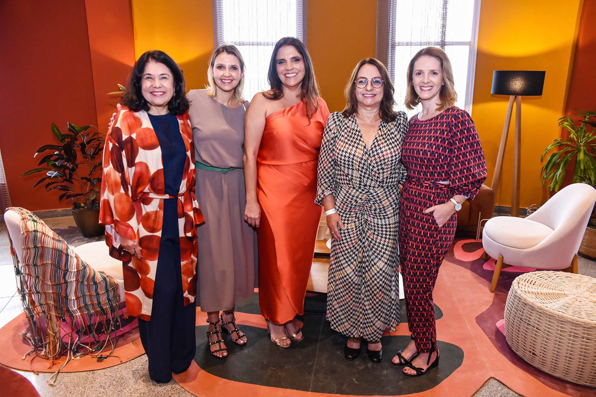  Rita Tristão, Elyse Matos, Paula Pazolini, Vera Saleme e Alessandra Gandolfi 