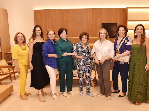 Tania Biccas e amigas