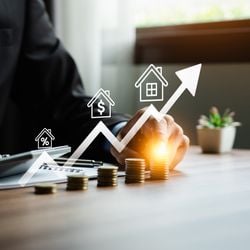 Apesar da forte desaceleração observada na taxa de variação em 12 meses dos preços, esse movimento se deve a um forte efeito-base, a exemplo de janeiro de 2025 que registrou alta mensal de 3,7%.