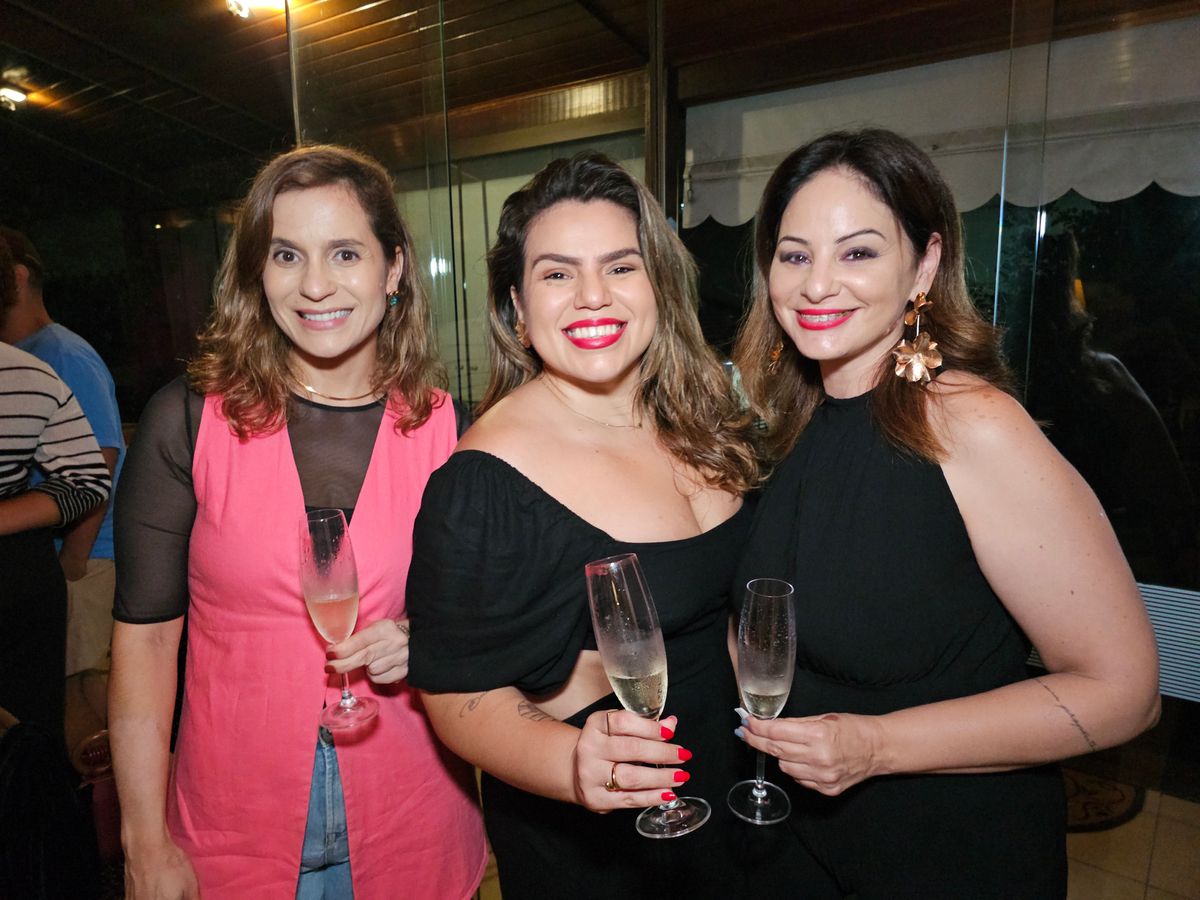 Nadia Alcade, Taynão Feitosa e Giovana Duarte