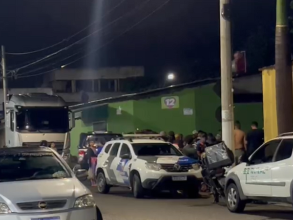 Noite de crime termina com quatro mortos e três feridos na Serra. 