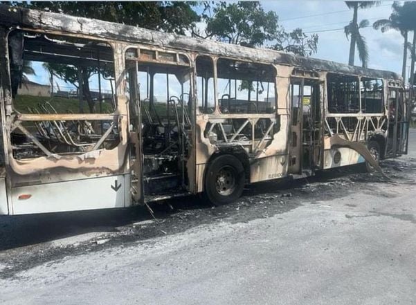 Ônibus incendiado em Canaã, Viana