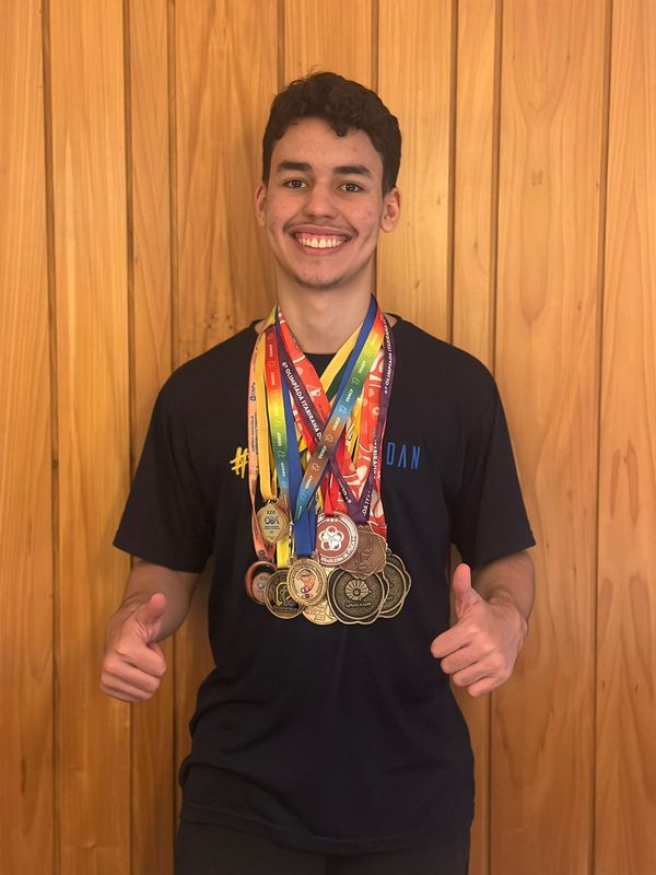Madan - Medalhas dos alunos