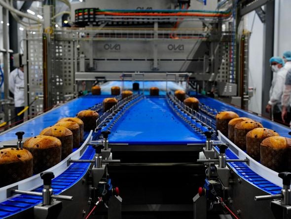 Cacau Show de Linhares é reinaugurada e passa a produzir panetones por Fernando Madeira