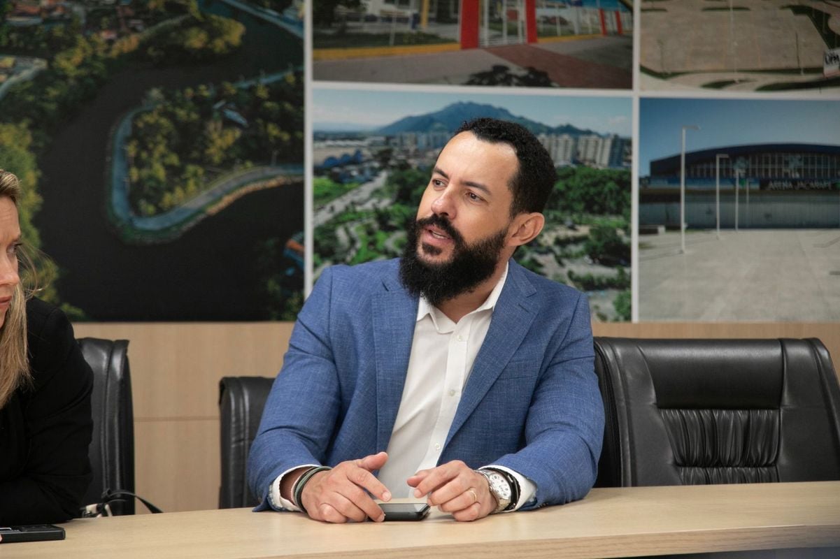 Weverson anuncia mais dois nomes para equipe de transição na Serra