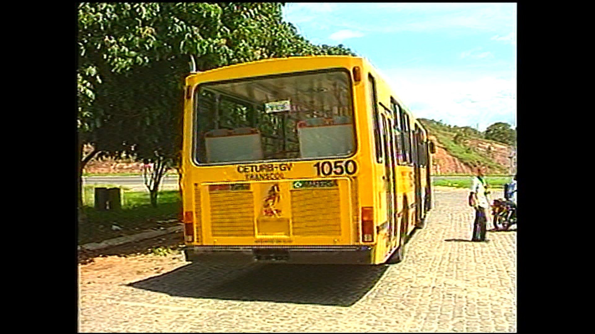 Primeiros ônibus do Sistema Transcol
