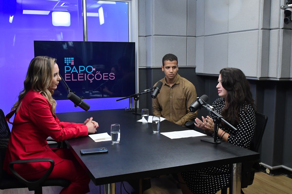 Cris Samorini, vice-prefeita eleita de Vitória, é entrevistada no Papo de Eleições por Fernando Madeira