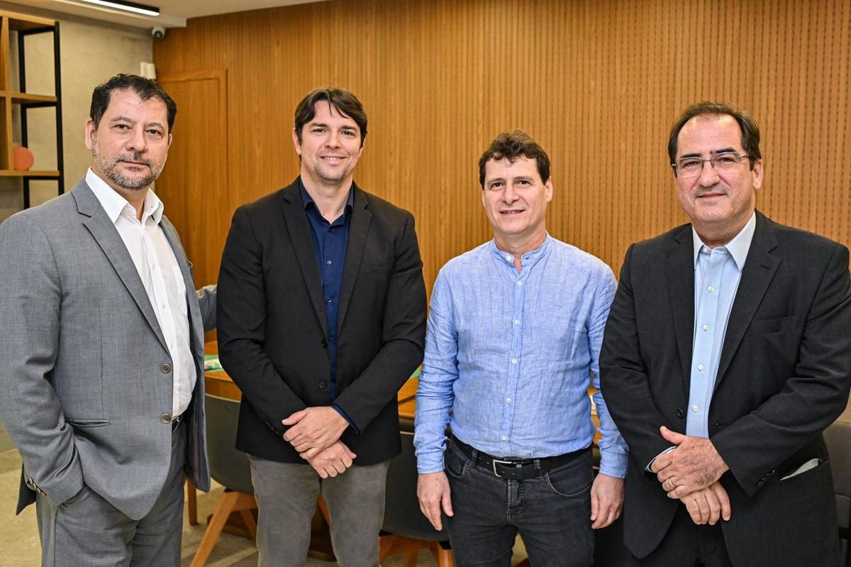 Paulo Wanick, Benício Costa, Alecsandro Casassi e Luiz Cláudio Allemand