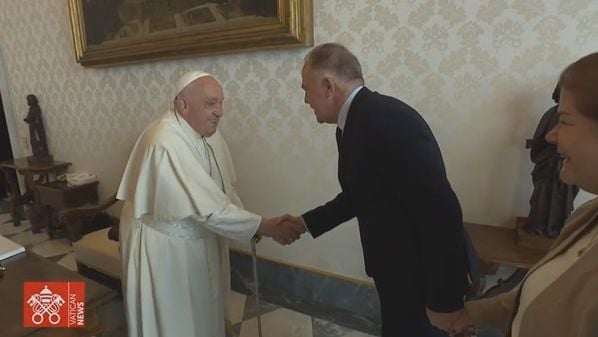 O encontro foi solicitado pelo arcebispo de Vitória, Dom Dario, e pelo bispo auxiliar, Dom Andherson Franklin, junto à Nunciatura, que representa o Vaticano no Brasil