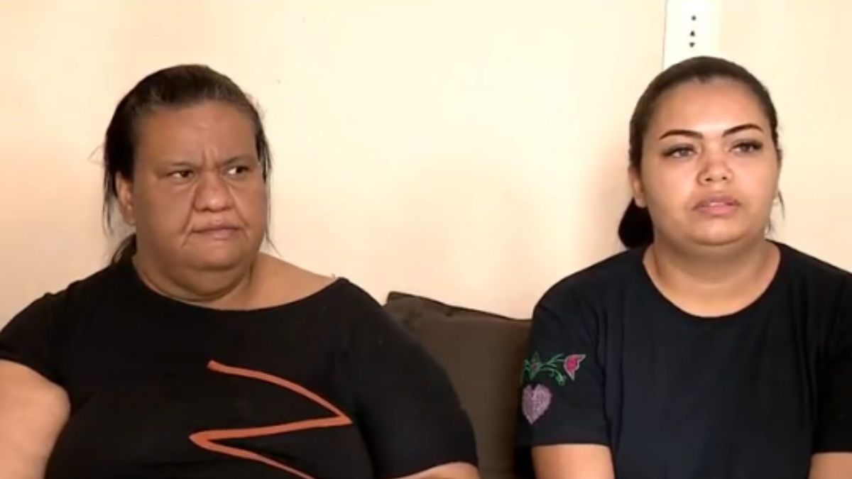 Helaine Barros, e Isabel Barros, mãe e irmã de Gislane, assassinada no dia 9 de novembro