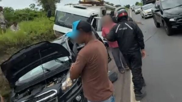 Segundo a PRF, um dos motoristas envolvidos na colisão não permaneceu no local