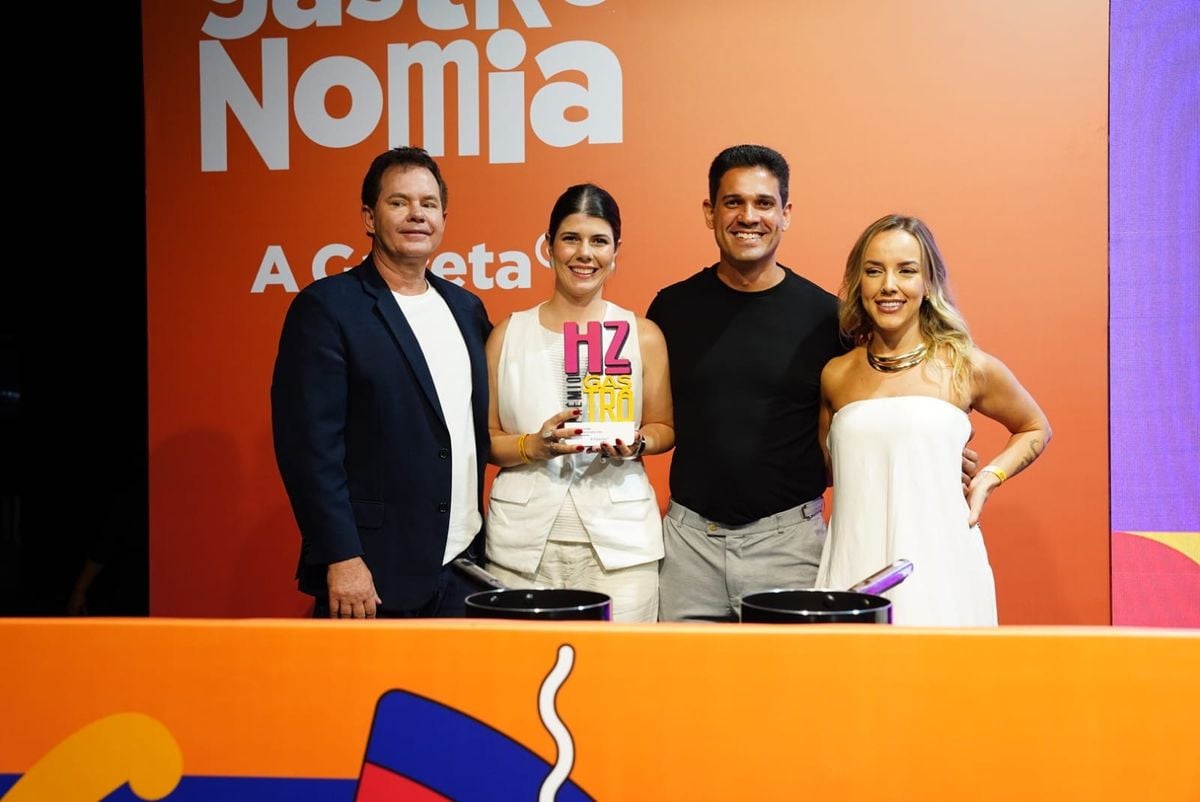 Amarildo Lovato, Julia Faria, Danilo Faria e Marcella Scaramella por Vitor Jubini