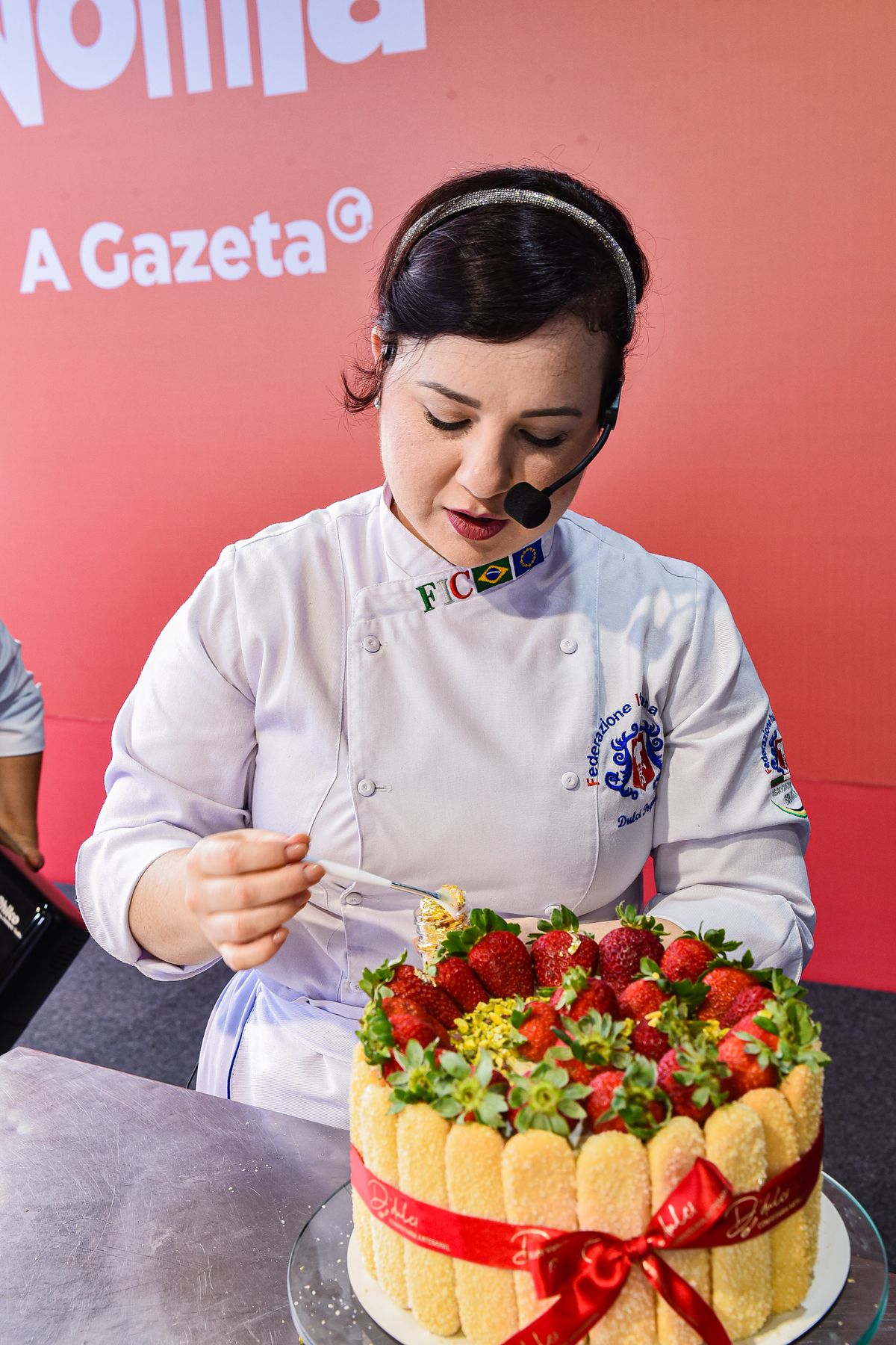 Aula-show com a confeiteira Dulci Pogian no Fest Gastronomia 2024  por Cloves Louzada