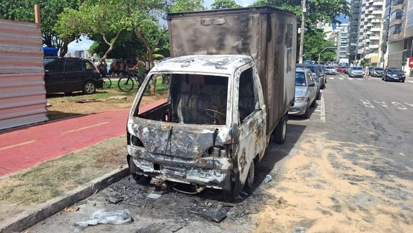 Dona do veículo relatou à Polícia Militar que a ex cometeu o crime por motivos passionais, pois estavam em processo de separação