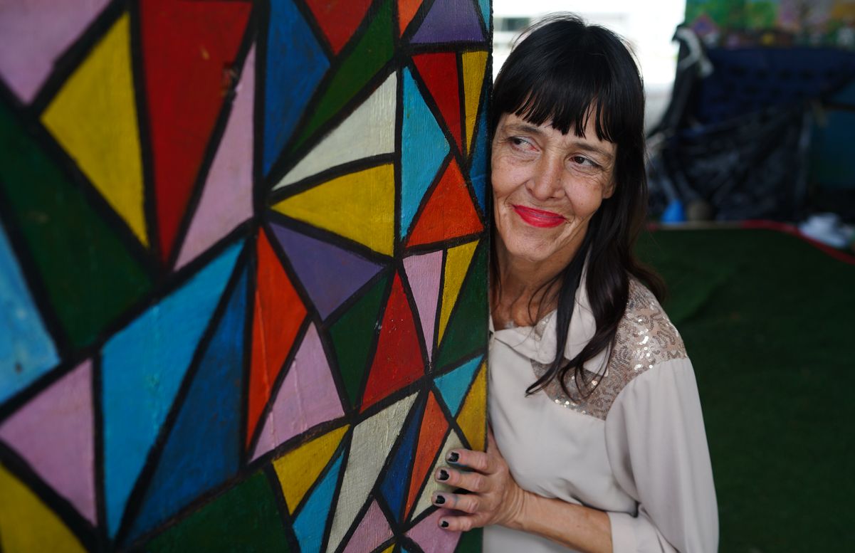 Ana Lilia Arnal, artista em situação de rua por Ricardo Medeiros