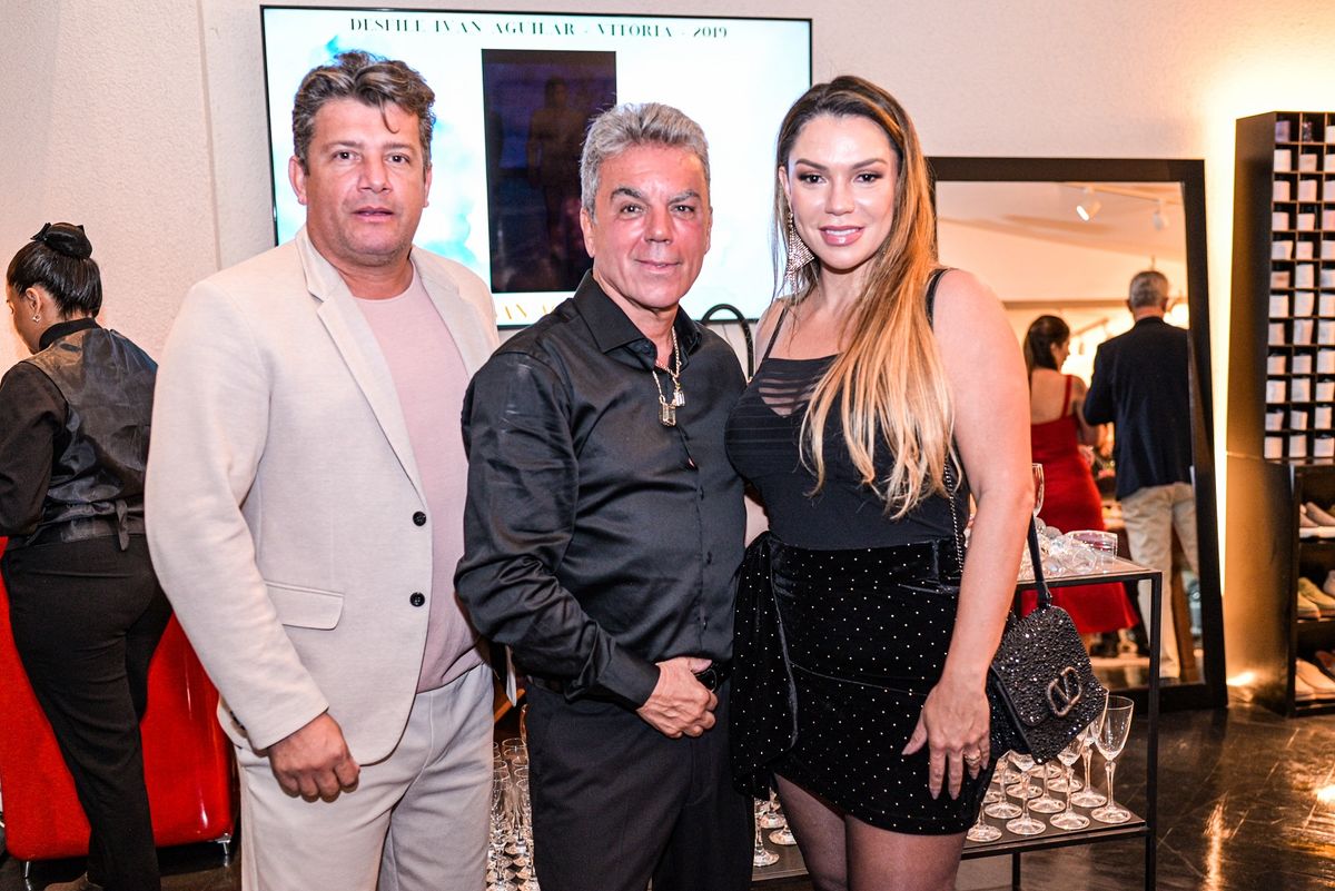 Osvaldo Carvalho, Ivan Aguilar e Thais Carvalho