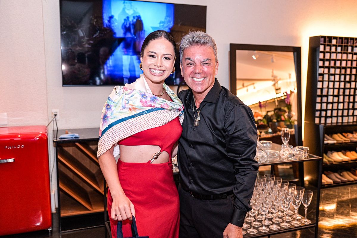 Vitória Puntel e Ivan Aguilar