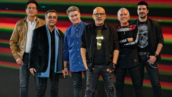 Dona dos clássicos  “Whisky a Go-Go” e “Dona” se apresenta  no Espaço Patrick Ribeiro com repertório recheado de sucessos