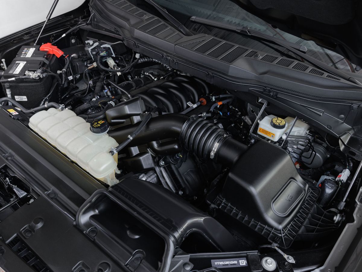 Ford F-150 Lariat Black