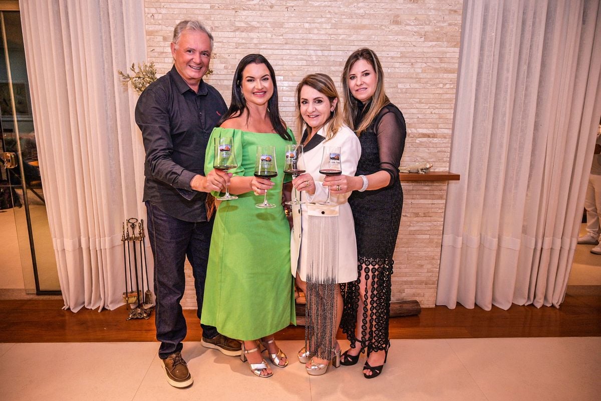 José Mauro Fantoni, Renata Pessoti, Karina Mazzini e Rubia Galvão