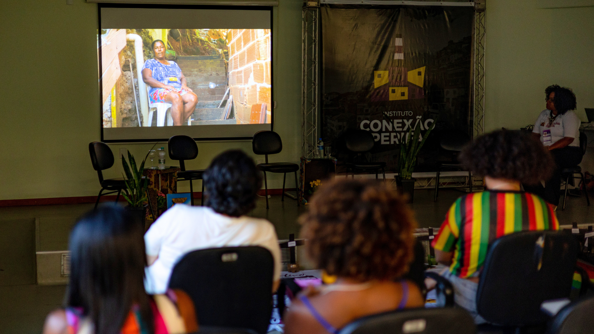 Cine Coletivo Beco, no Território do Bem