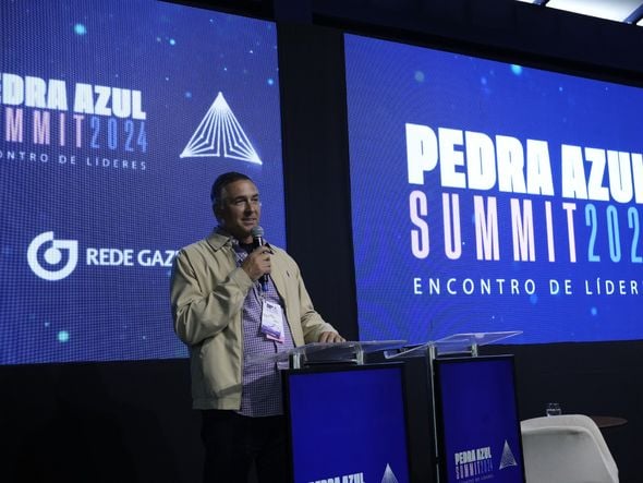 Café Lindenberg, presidente da Rede Gazeta por Carlos Alberto Silva