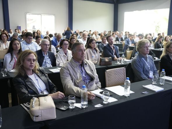 Pedra Azul Summit 2024 por Carlos Alberto Silva