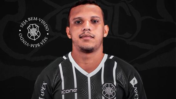 Júnior Dindê jogou a temporada no Águia de Marabá-PA, onde disputou a Copa do Brasil e o Campeonato Brasileiro da Série D