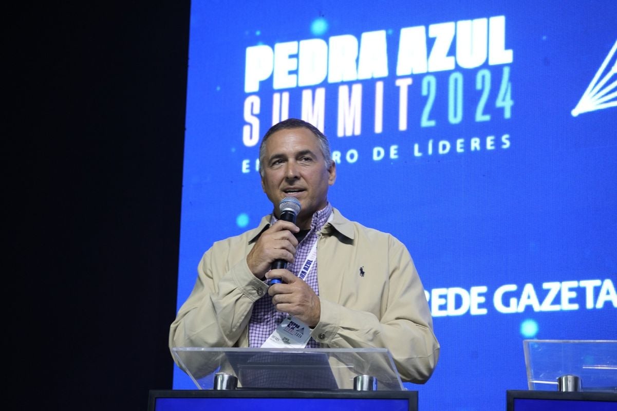 Pedra Azul Summit 2024 - Café Lindenberg, presidente da Rede Gazeta por Carlos Alberto Silva