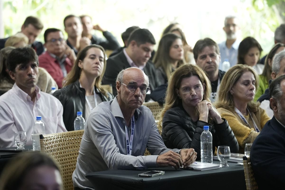 Pedra Azul Summit 2024 por Carlos Alberto Silva