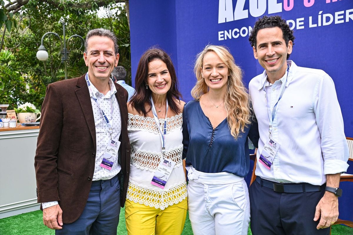 Rodrigo e Flávia Almeida, Cristiane Menezes e Eduardo Fontes