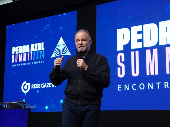 Governador Casagrande no Pedra Azul Summit 2024 por Carlos Alberto Silva