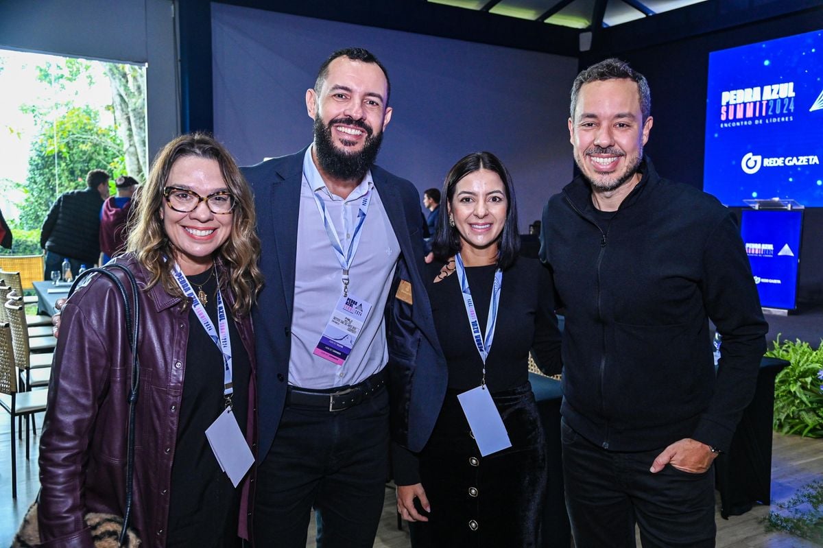 Andréia Lopes, Pablo Lira, Cecília Perini e Gustavo Caetano