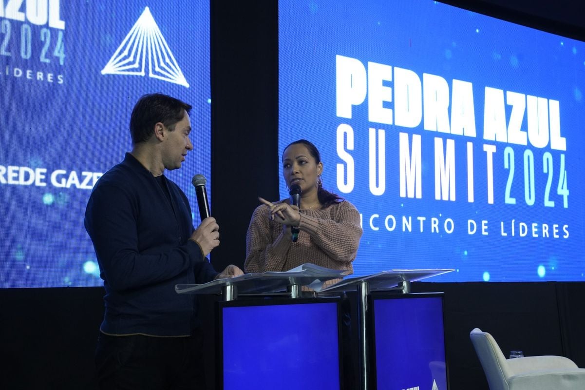 Pedra Azul Summit 2024 por Carlos Alberto Silva