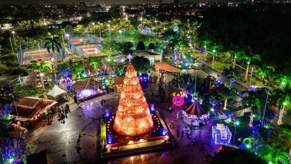 E isso é só o começo! O dia ainda inclui atrações natalinas, festas, música ao vivo, exposições e diversão