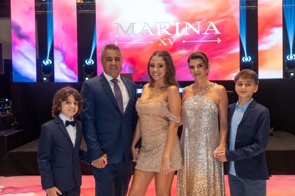 Aniversário de 15 anos de Marina Pitanga