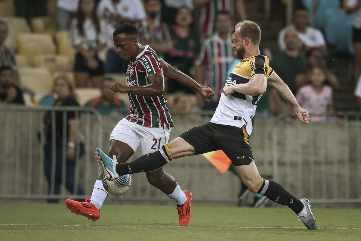 Fluminense e Criciúma empataram em 0 a 0 pelo Brasileirão. Resultado ruim para os dois clubes 